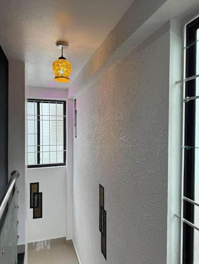 Appartement Cozy Haven à Kochi Extérieur photo